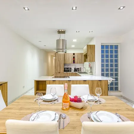 Stylish 3br St Julians Walk To Everything 公寓