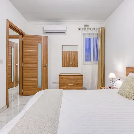 Stylish 3br St Julians Walk To Everything * San Ġiljan