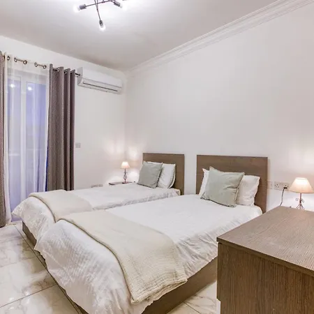 公寓 Stylish 3br St Julians Walk To Everything *